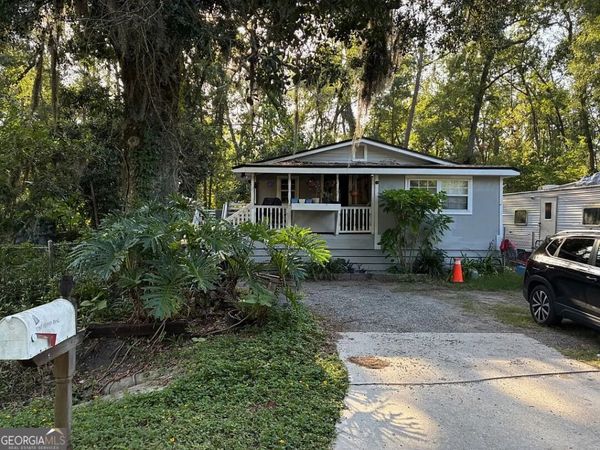 7901 Rondo Avenue, Jacksonville, FL 32219
