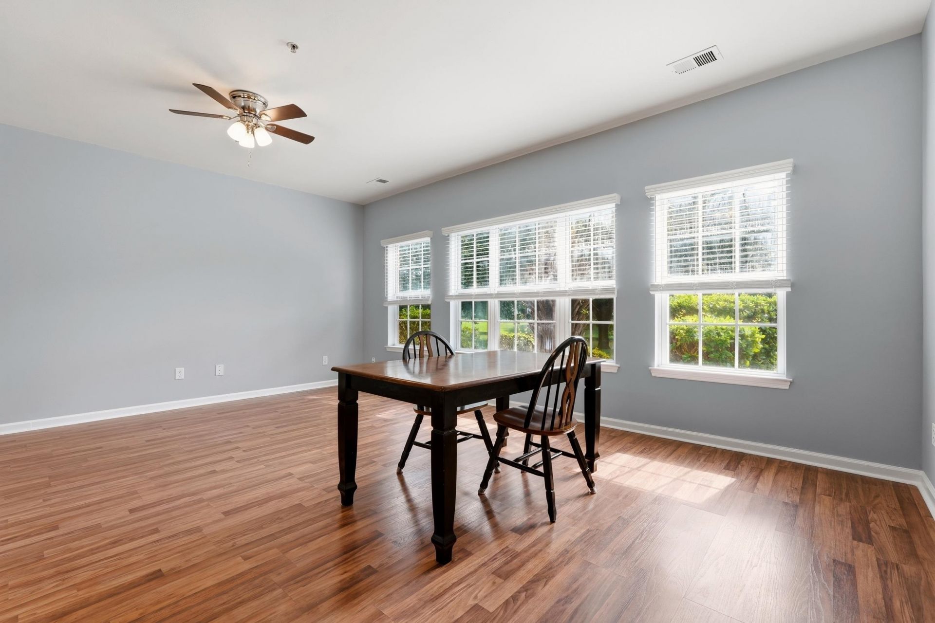 3951 Gladiola Ct. Photo 5