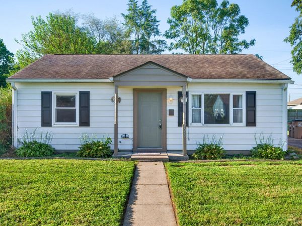 3029 14th Street , Columbus, IN 47201