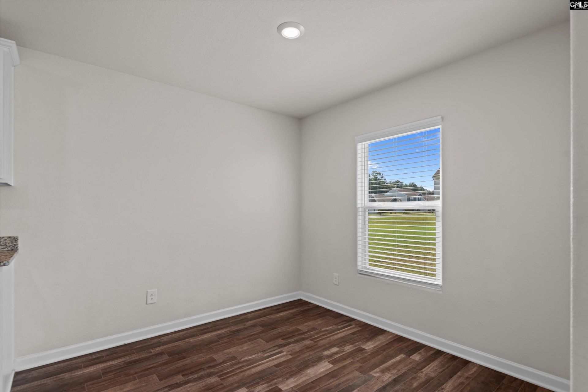 607 Wild Tulip Court  Photo 11