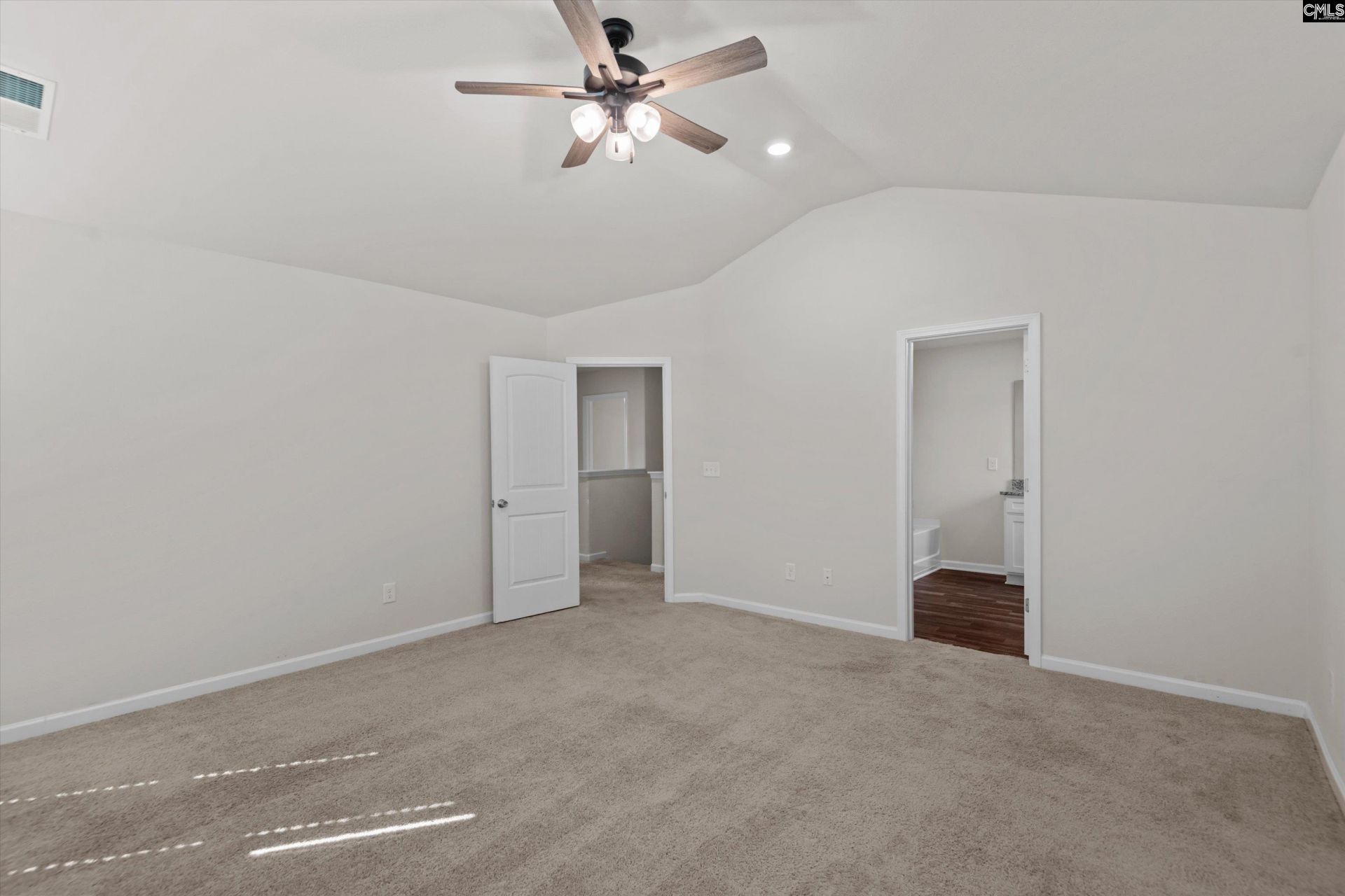 607 Wild Tulip Court  Photo 17