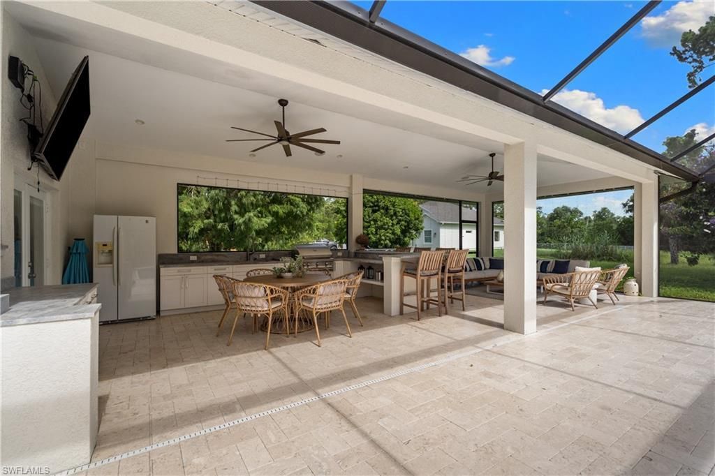 6521 Livingston Woods Ln, Naples, FL 34109 Photo