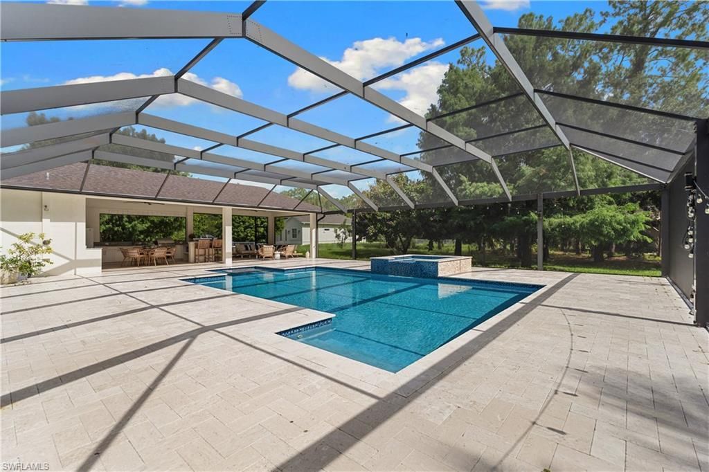 6521 Livingston Woods Ln, Naples, FL 34109 Photo