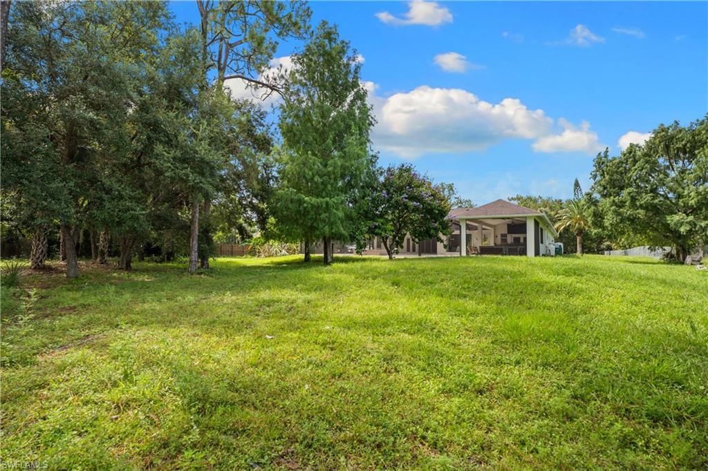 6521 Livingston Woods Ln, Naples, FL 34109 Photo
