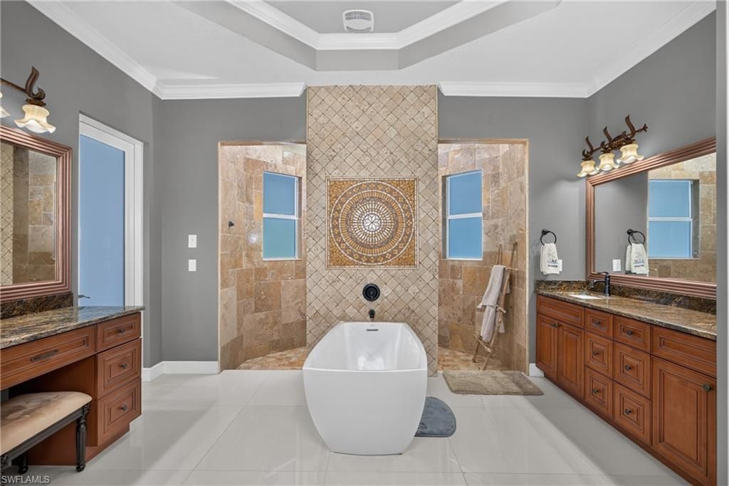 1360 29th St Sw, Naples, FL 34117 Photo