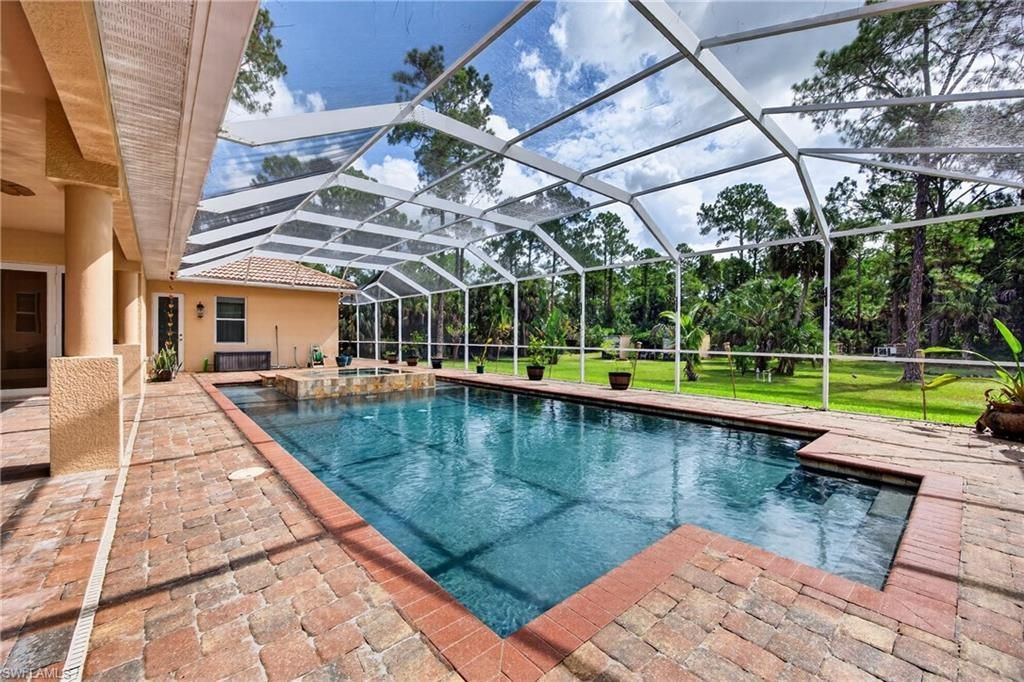 1360 29th St Sw, Naples, FL 34117 Photo