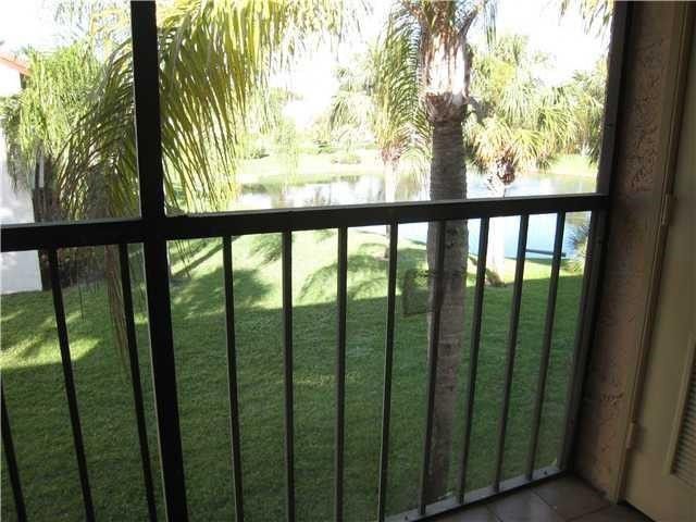 22053 Palms Way, Unit 203, Boca Raton, FL 33433 Photo