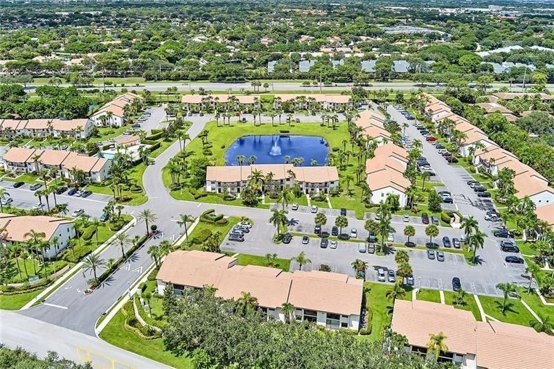 22053 Palms Way, Unit 203, Boca Raton, FL 33433 Photo