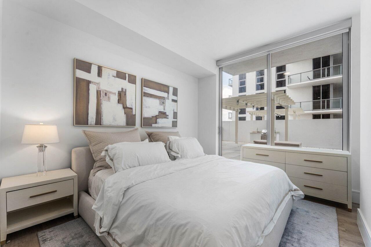 220 Lake Shore Drive, Unit 702, Lake Park, FL 33403 Photo