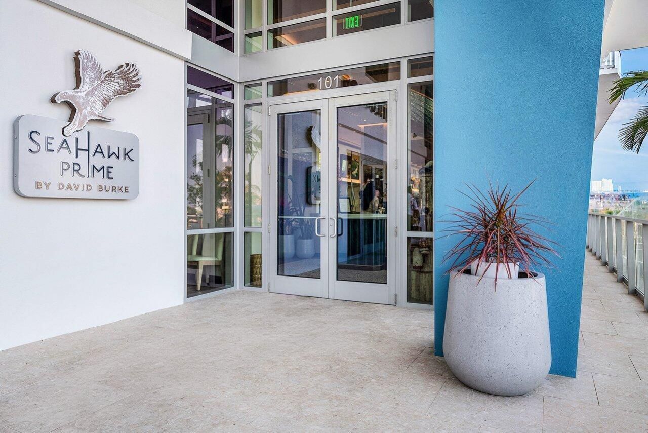 220 Lake Shore Drive, Unit 702, Lake Park, FL 33403 Photo