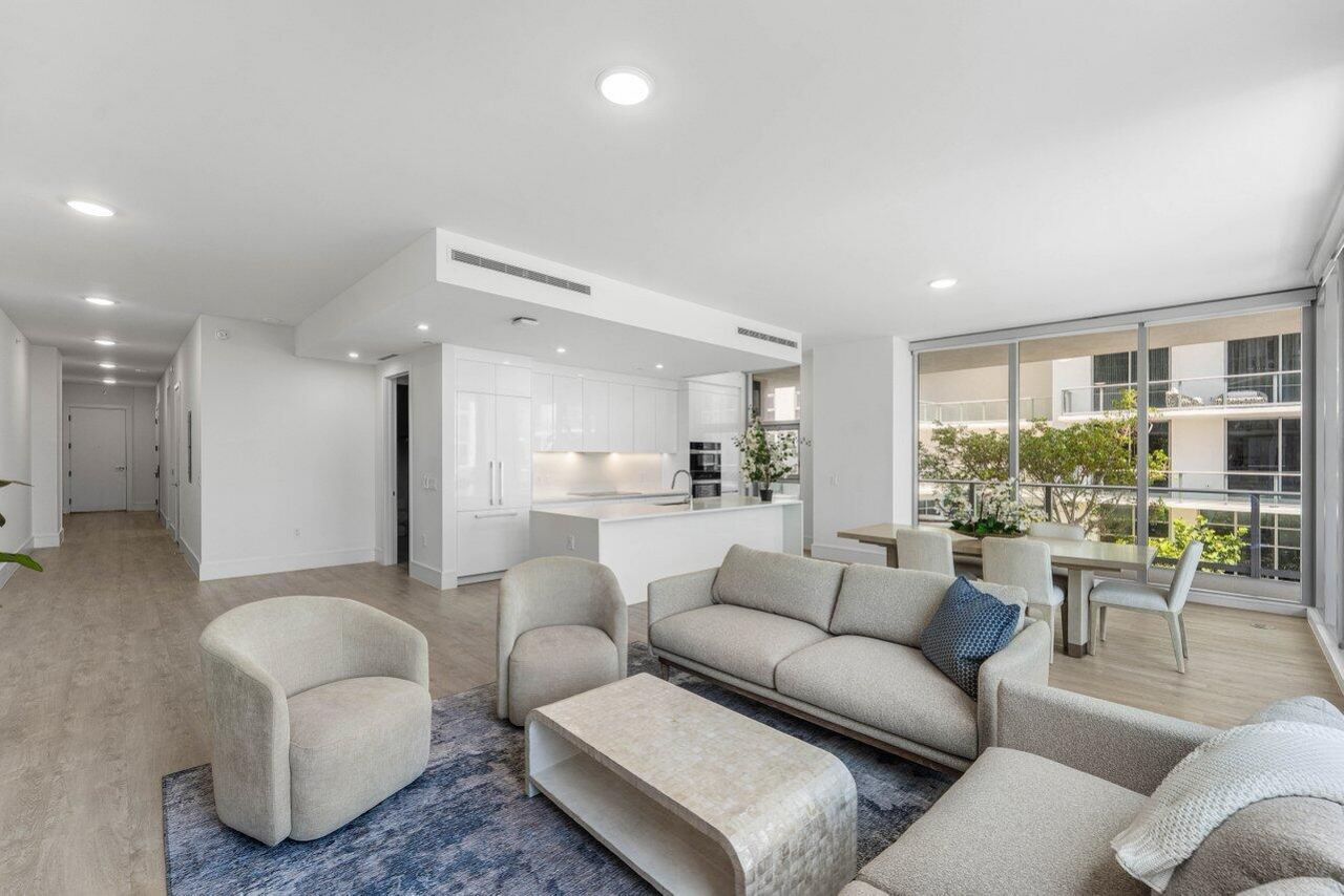 220 Lake Shore Drive, Unit 702, Lake Park, FL 33403 Photo