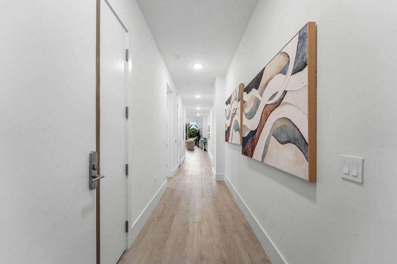 220 Lake Shore Drive, Unit 702, Lake Park, FL 33403 Photo