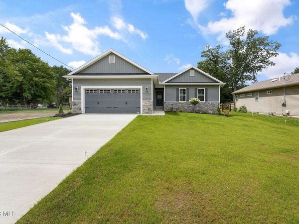 6634 Long Street , Whitehouse, OH 43571
