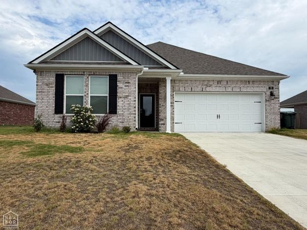 72 Clearwater Drive, Brookland, AR 72417