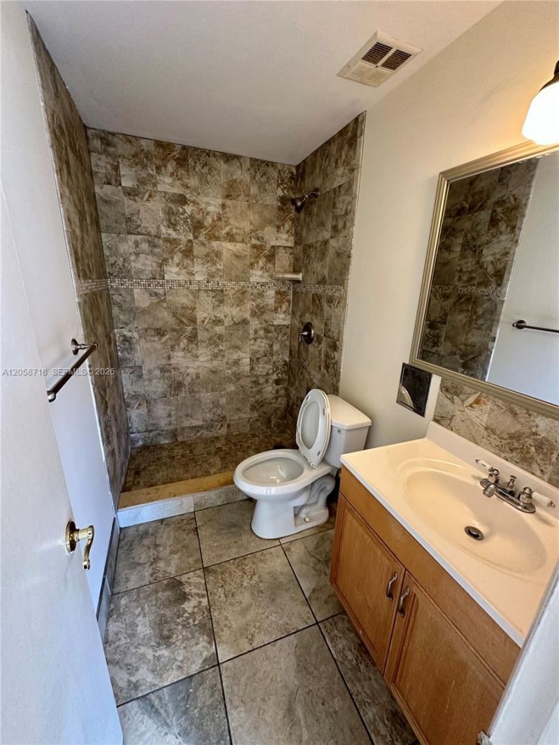 13705 SW 84th St , Unit F, Miami, FL 33183 Photo