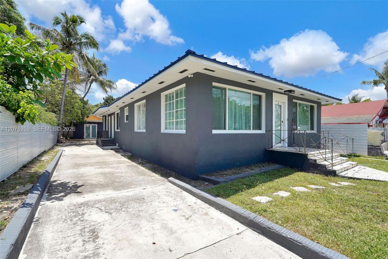 160 NW 45th St, Unit 2, Miami, FL 33127 Photo