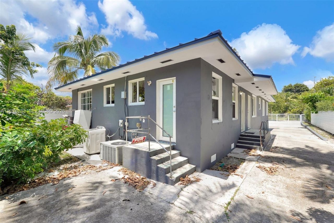 160 NW 45th St, Unit 2, Miami, FL 33127 Photo