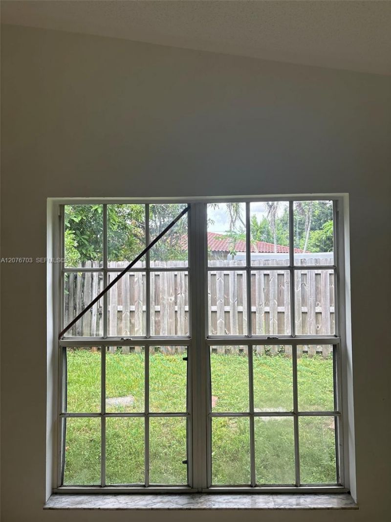 14801-03 NE 7th Ave , Miami, FL 33161 Photo