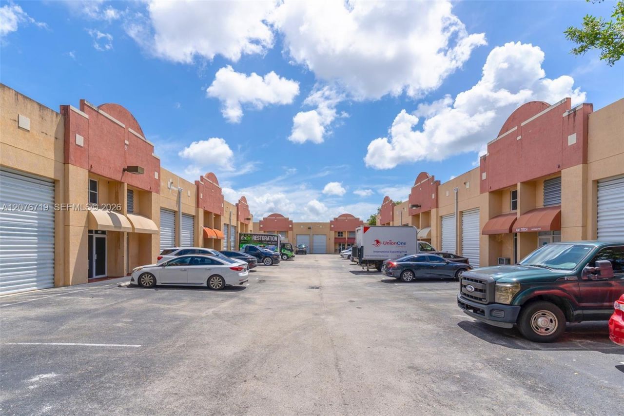 12361 SW 128th Ct , Unit 204, Miami, FL 33186 Photo
