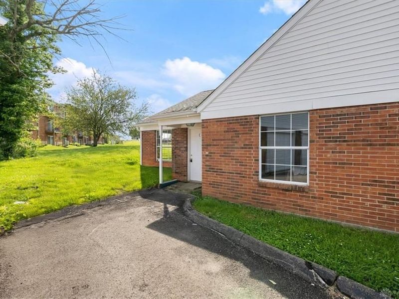 206 Rosemarie Drive, Unit E, Lebanon, OH 45036 Photo 19