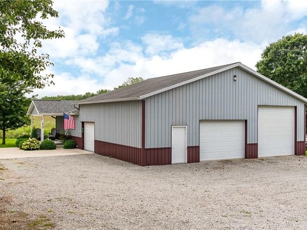 213 E Lawn Avenue, Saint Paris, OH 43072