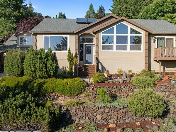 4773 Cloudcrest Drive, Medford, OR 97504