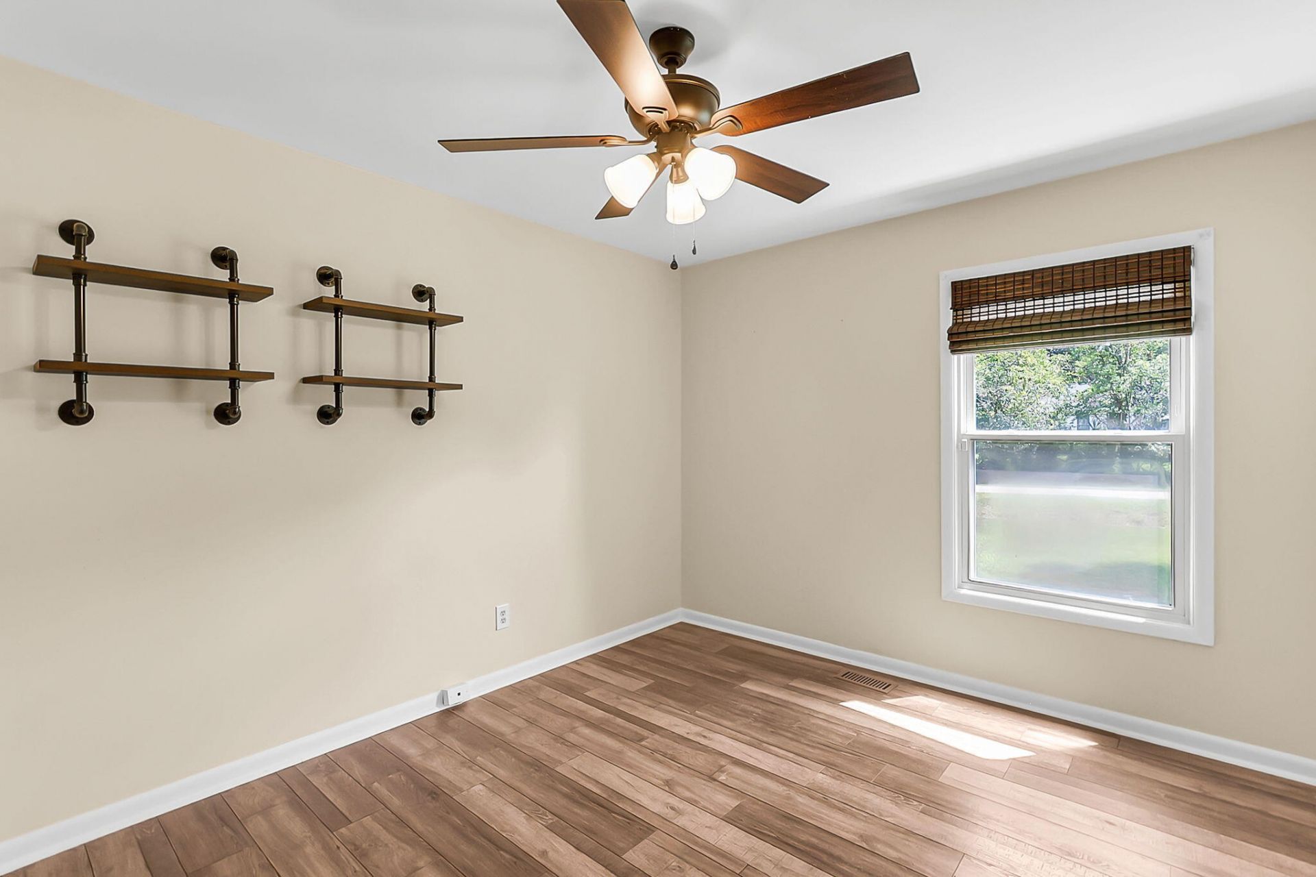 1131 O T Wallace Boulevard Photo 13