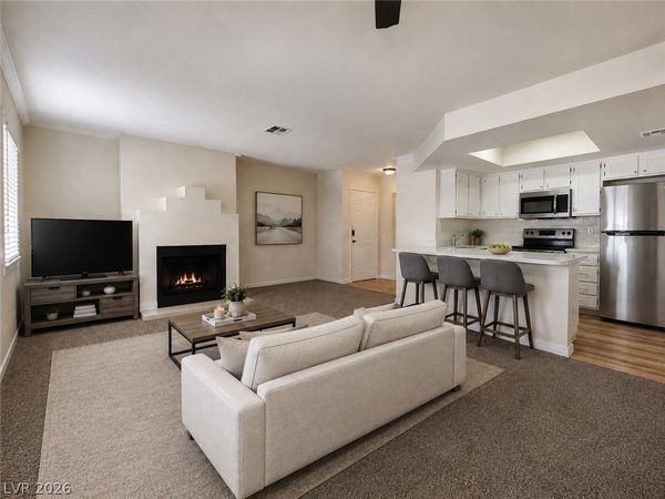 8600 W Charleston Boulevard , Unit 2200, Las Vegas, NV 89117
