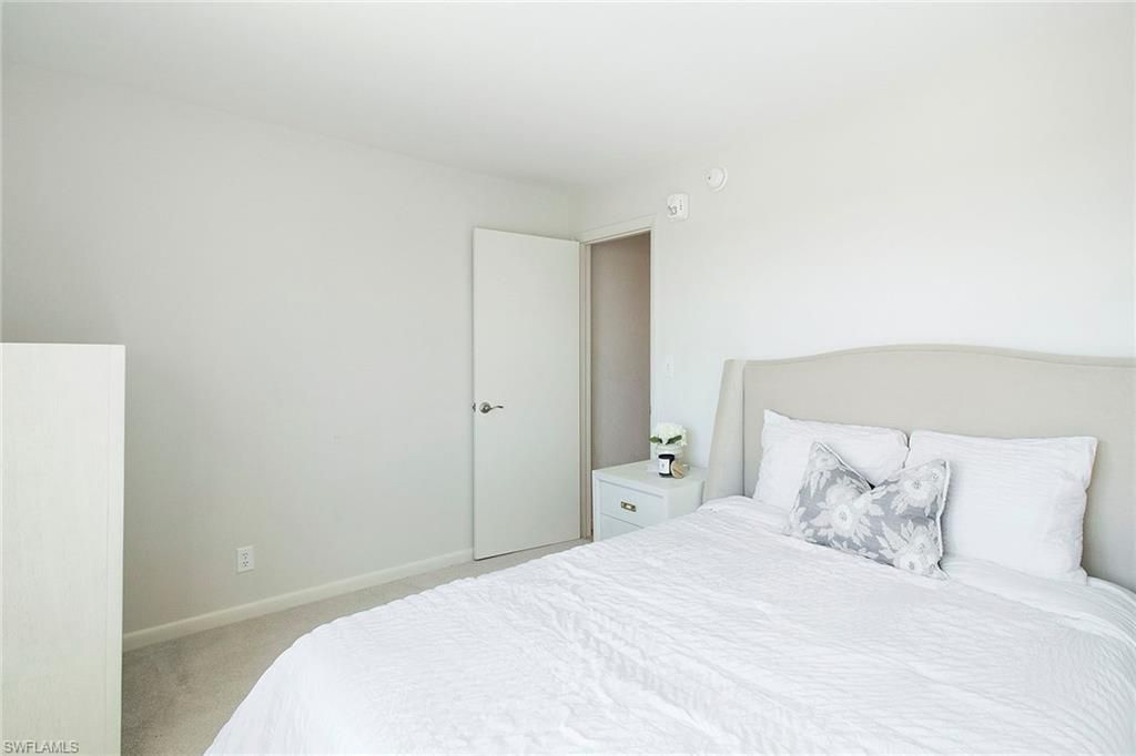 2011 Gulf Shore Blvd N, Unit 56, Naples, FL 34102 Photo