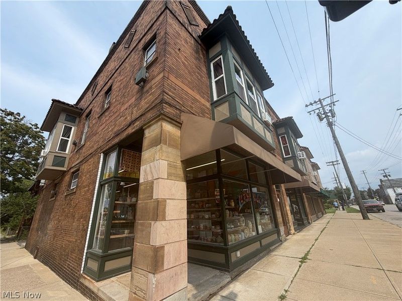 9714 Madison Avenue, Cleveland, OH 44102 Photo 6