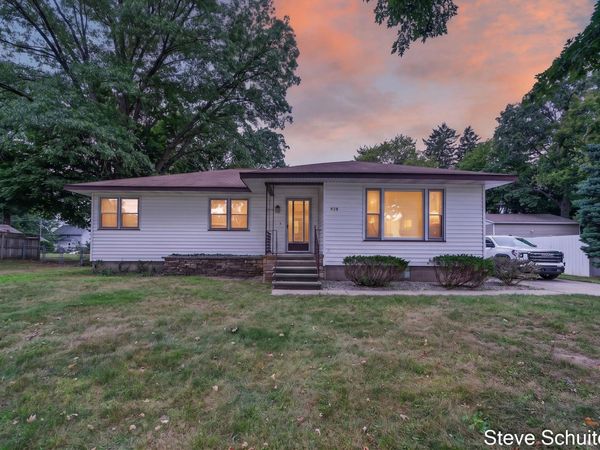 928 S Division Street, Whitehall, MI 49461
