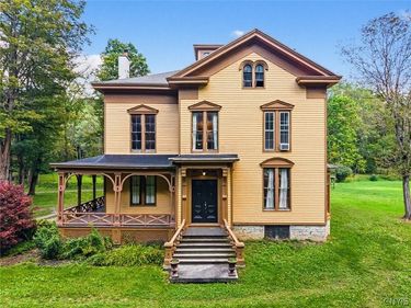6002 Wiremill Place, Clayville, NY 13322
