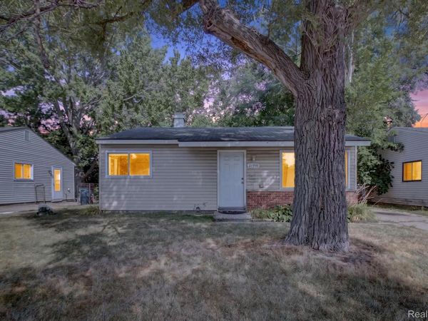 21910 Coolidge Hwy , Oak Park, Mi 48237