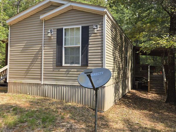 2463 E Highway 26 , Lumberton, MS 39455
