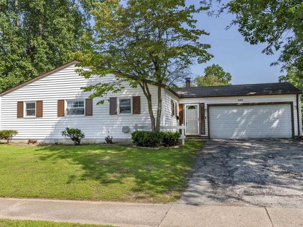 1451 Sutherland Lane, South Bend, IN 46614