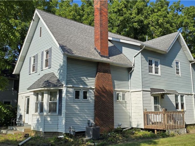 1518 Middle Avenue, Elyria, OH 44035 Photo 2
