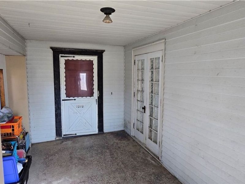 1518 Middle Avenue, Elyria, OH 44035 Photo 9