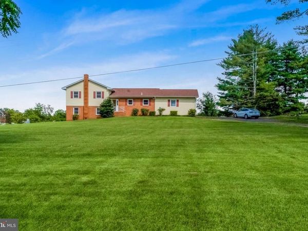 10117 BURWELL ROAD, NOKESVILLE, VA 20181