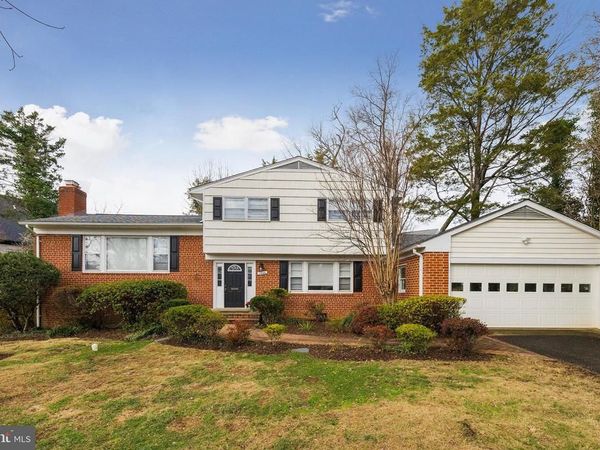 6926 WHITEHALL PLACE , MCLEAN, VA 22101