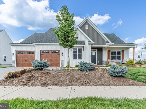3266 WENTWORTH WAY, YORK, PA 17406