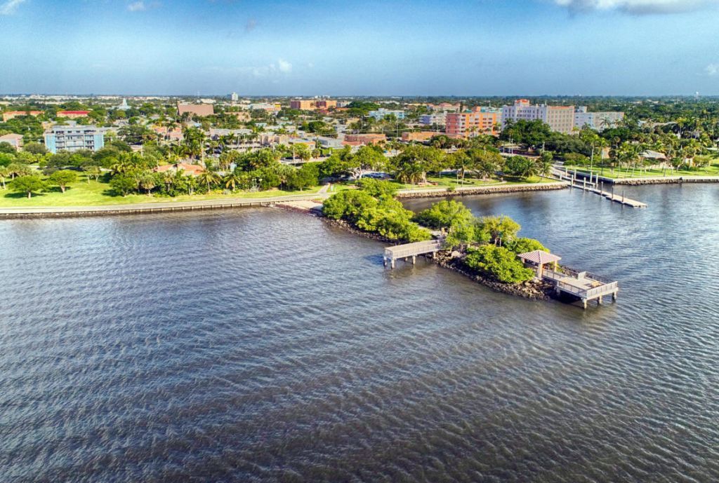 301 S Palmway, Unit 2, Lake Worth Beach, FL 33460 Photo