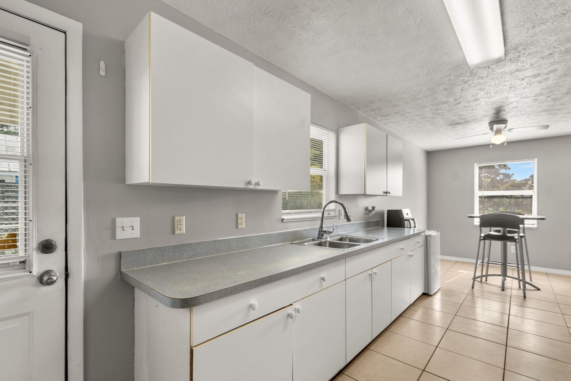 1175 12th Court Sw, Vero Beach, FL 32962 Photo