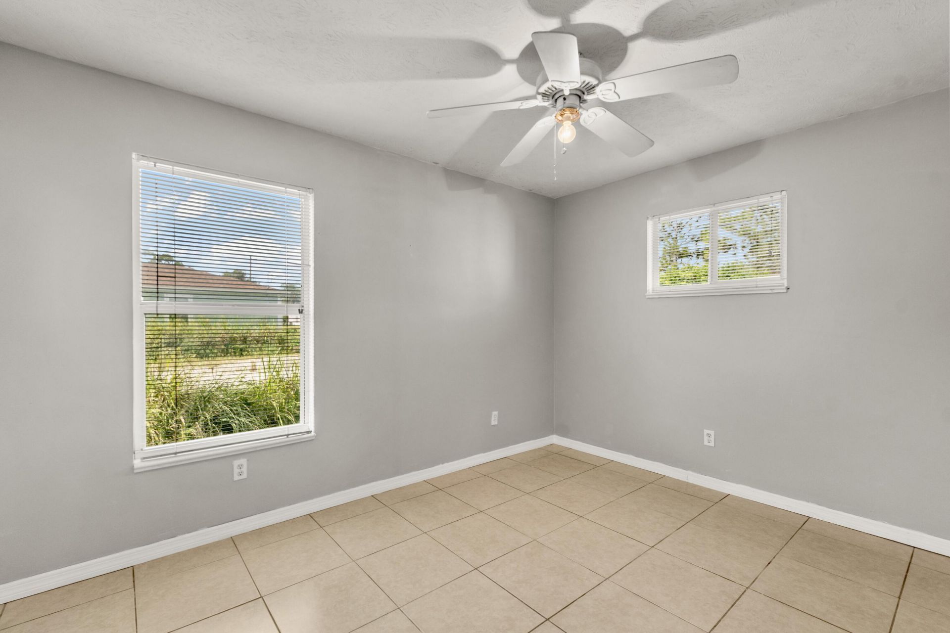 1175 12th Court Sw, Vero Beach, FL 32962 Photo