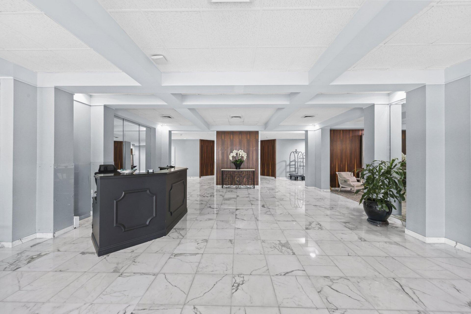 2860 S Ocean Boulevard, Unit 302, Palm Beach, FL 33480 Photo