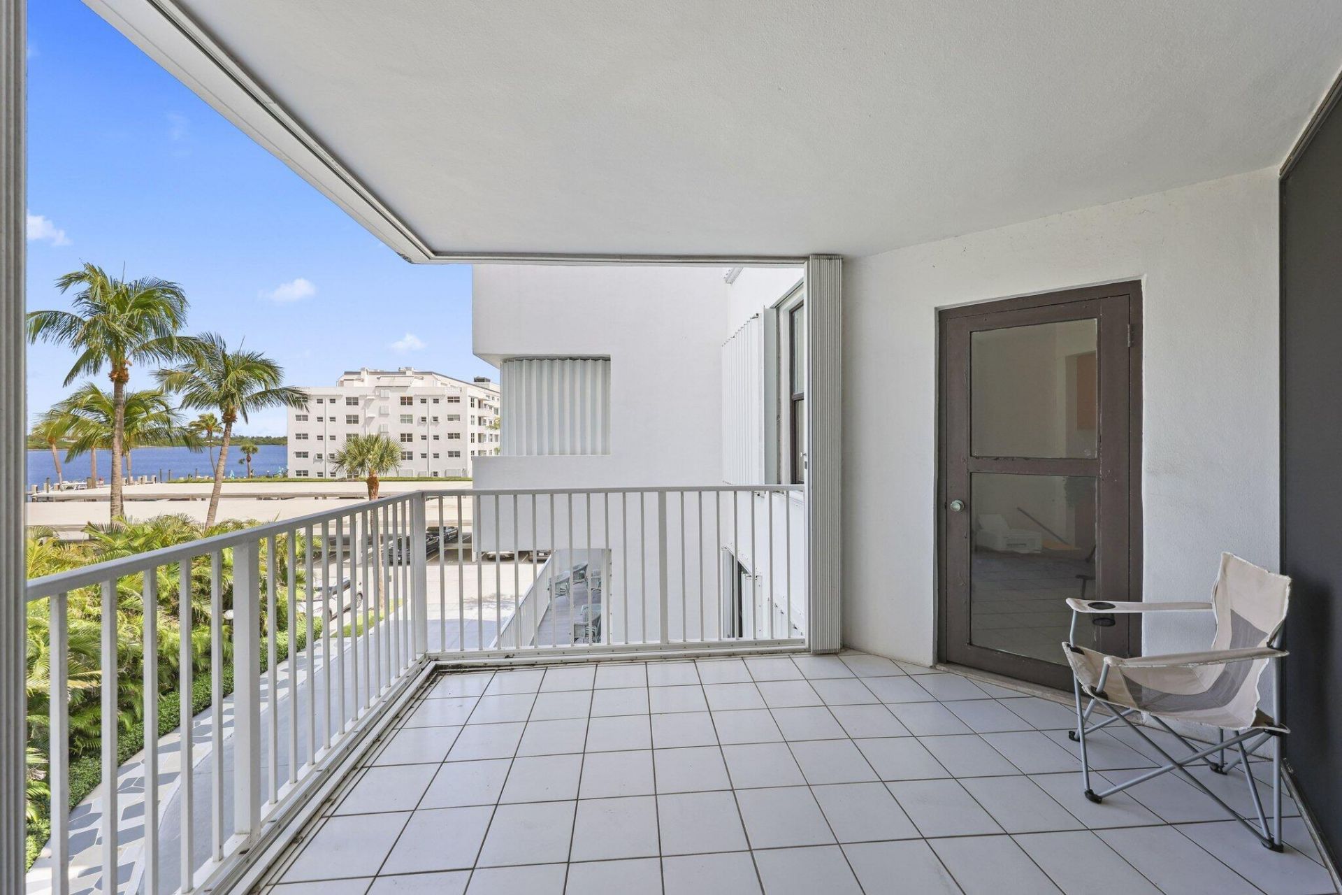 2860 S Ocean Boulevard, Unit 302, Palm Beach, FL 33480 Photo