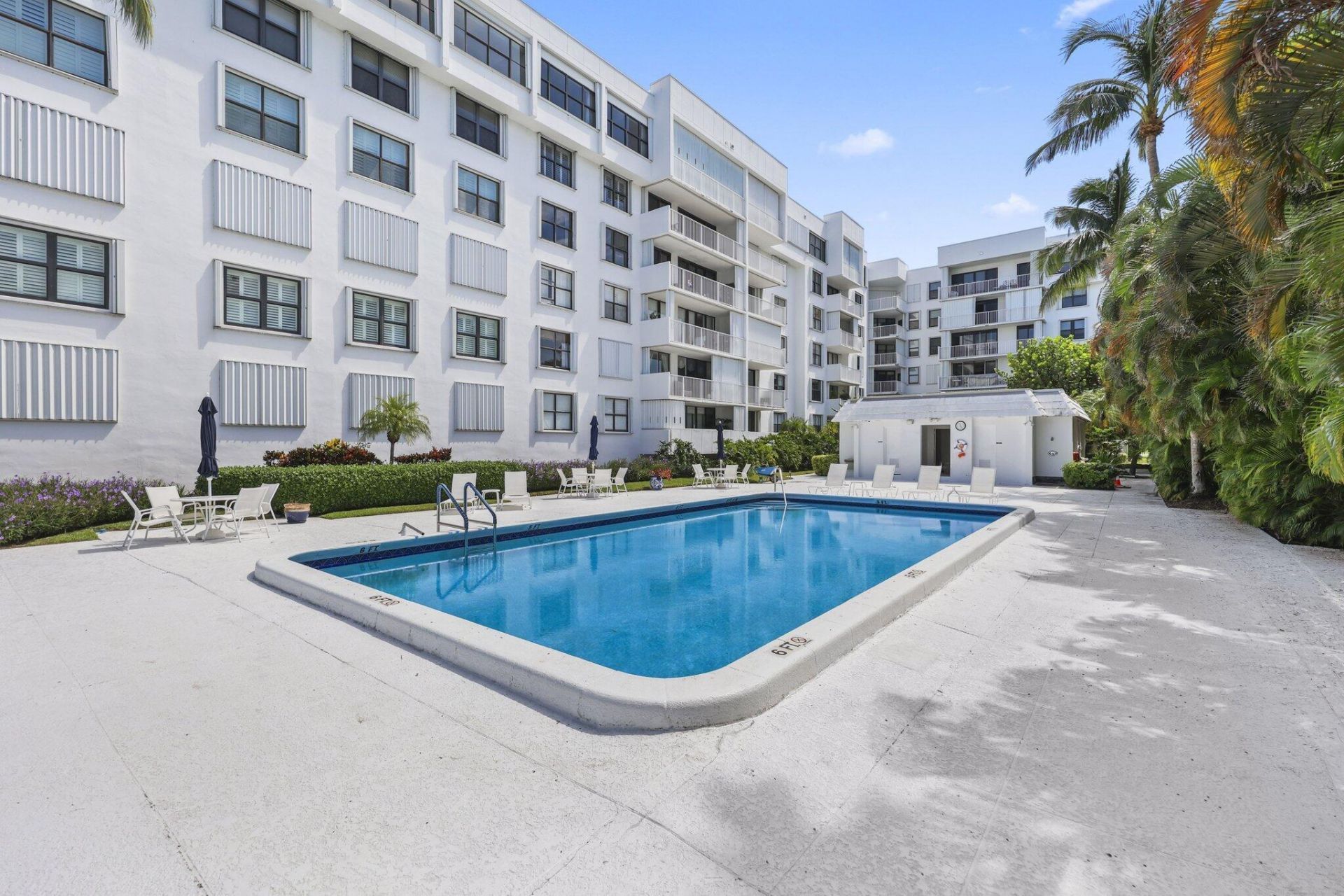 2860 S Ocean Boulevard, Unit 302, Palm Beach, FL 33480 Photo