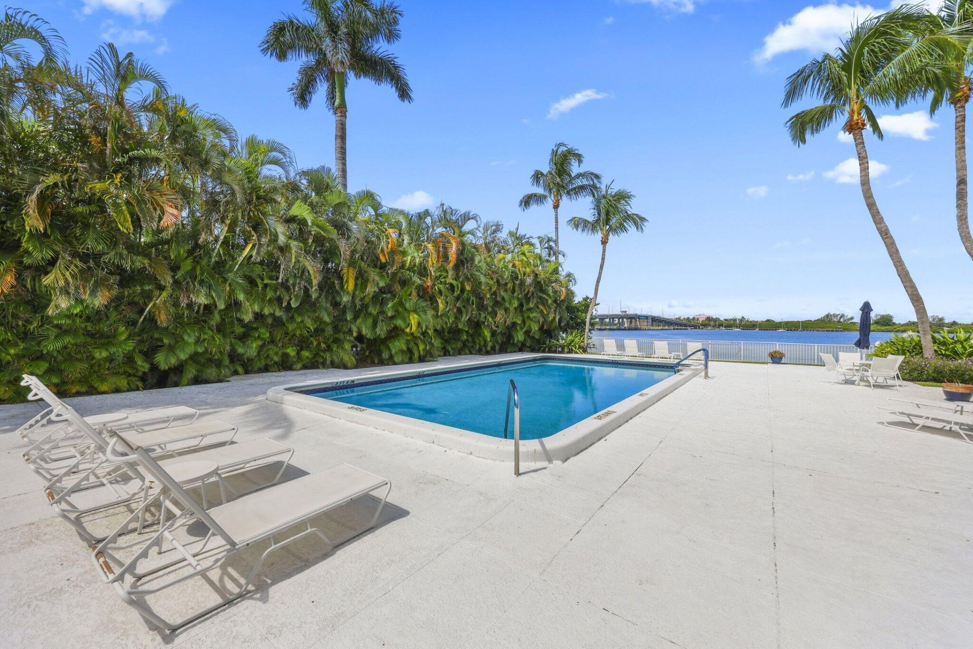 2860 S Ocean Boulevard, Unit 302, Palm Beach, FL 33480 Photo