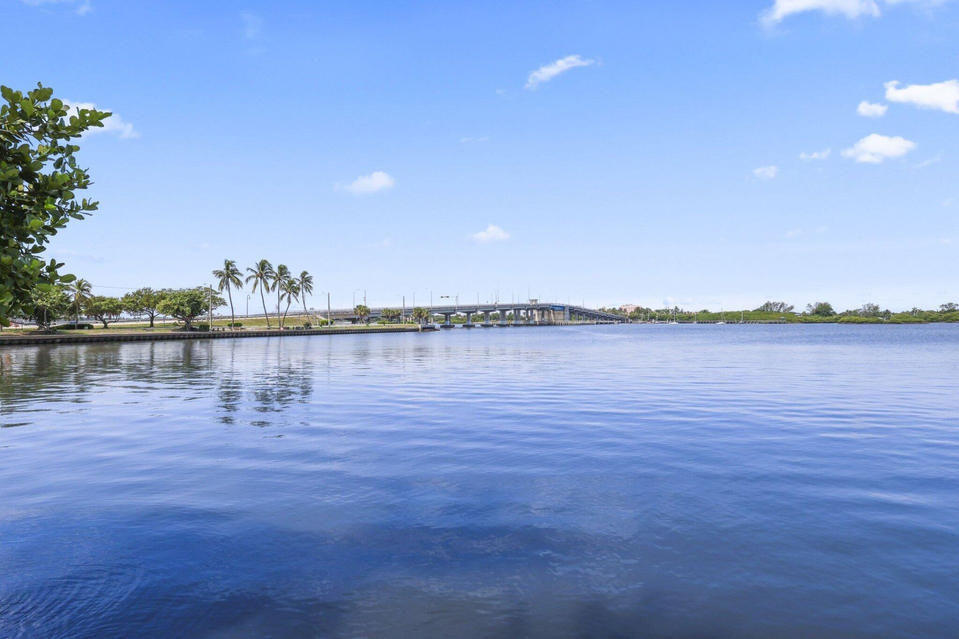 2860 S Ocean Boulevard, Unit 302, Palm Beach, FL 33480 Photo
