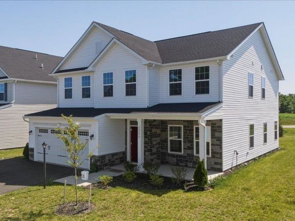 10696 WHISPERING PINE LN, MCGAHEYSVILLE, VA 22840