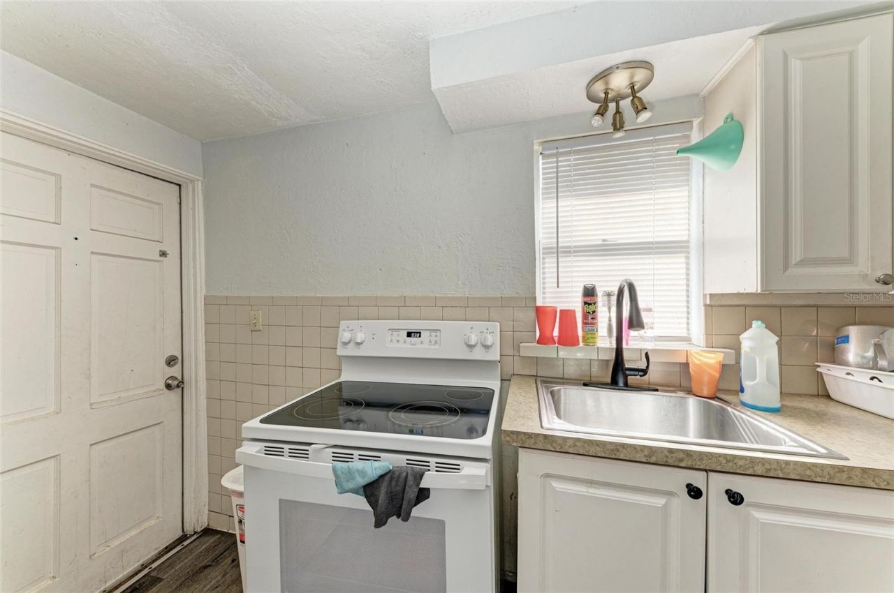 432 Adelia Avenue , Sarasota, FL 34236 Photo